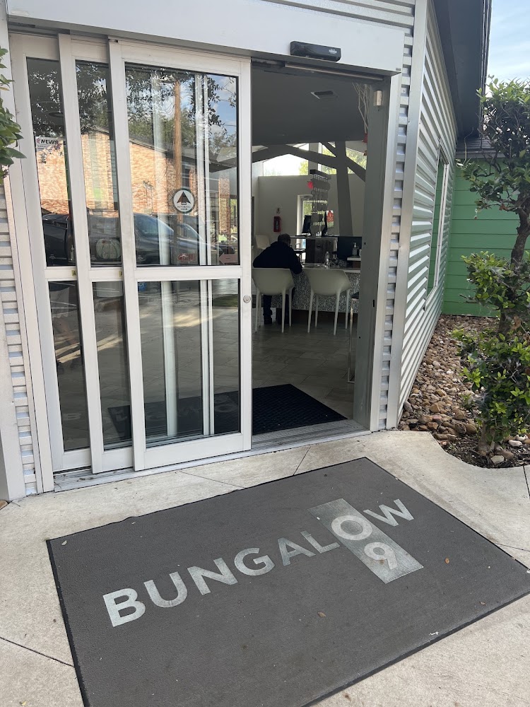 Bungalow 09