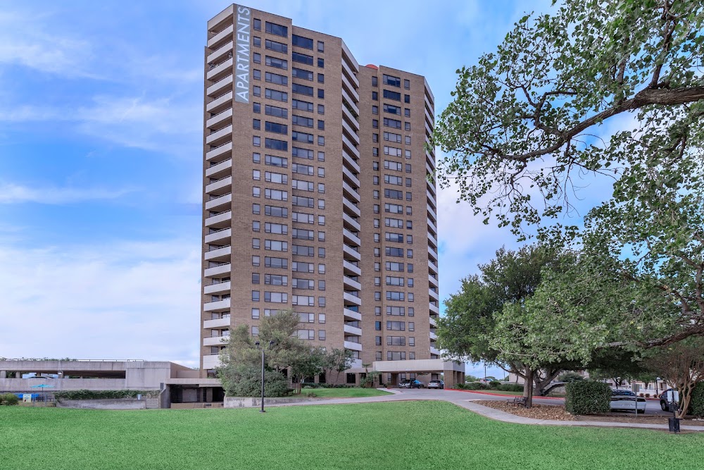 The Enclave at 1550 Apartments