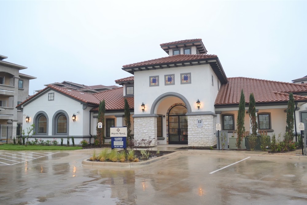 Majestic Ranch Apartments