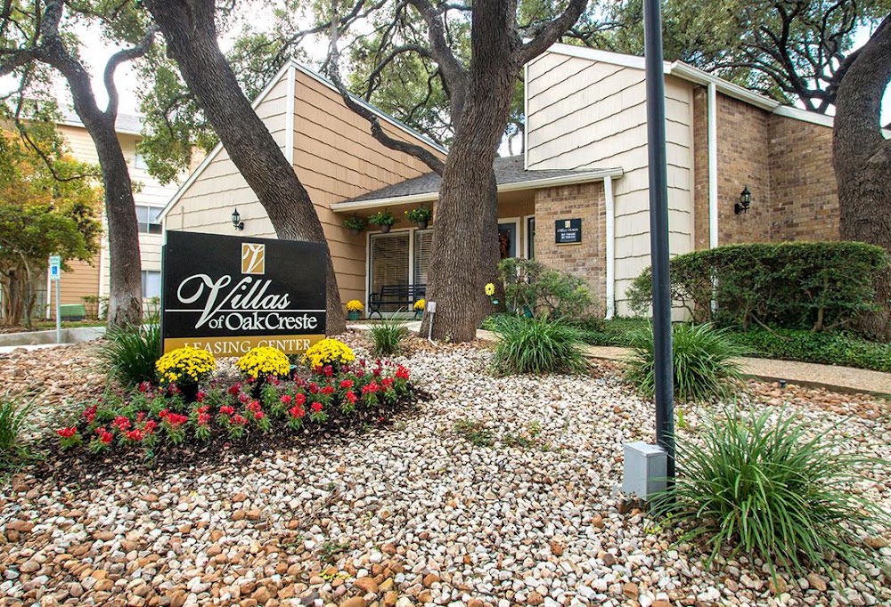 Villas of Oak Creste
