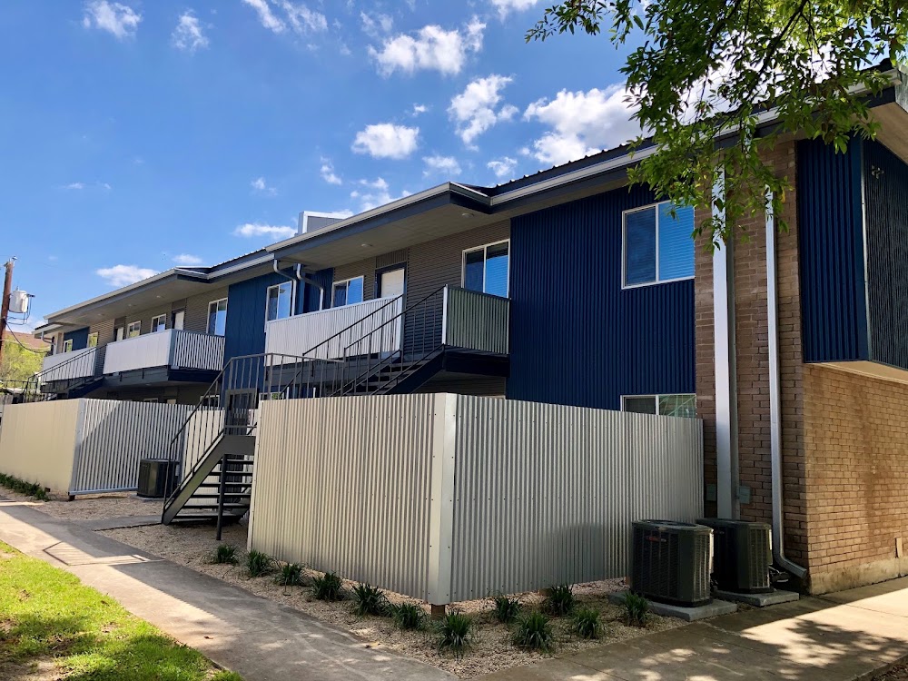 Broad Viewe Apartments