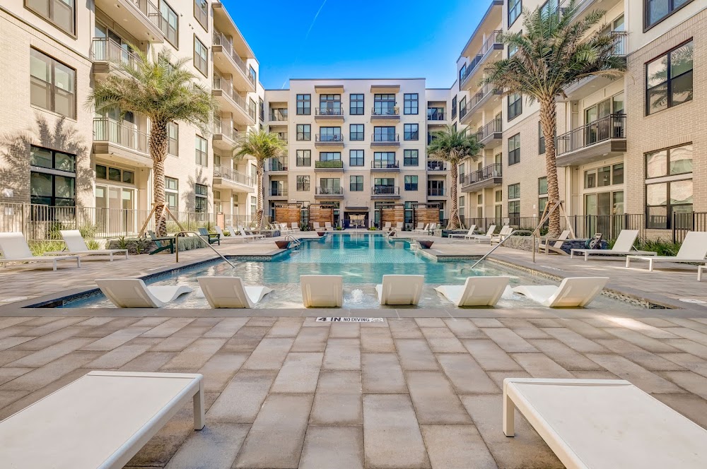Augusta Flats Apartments